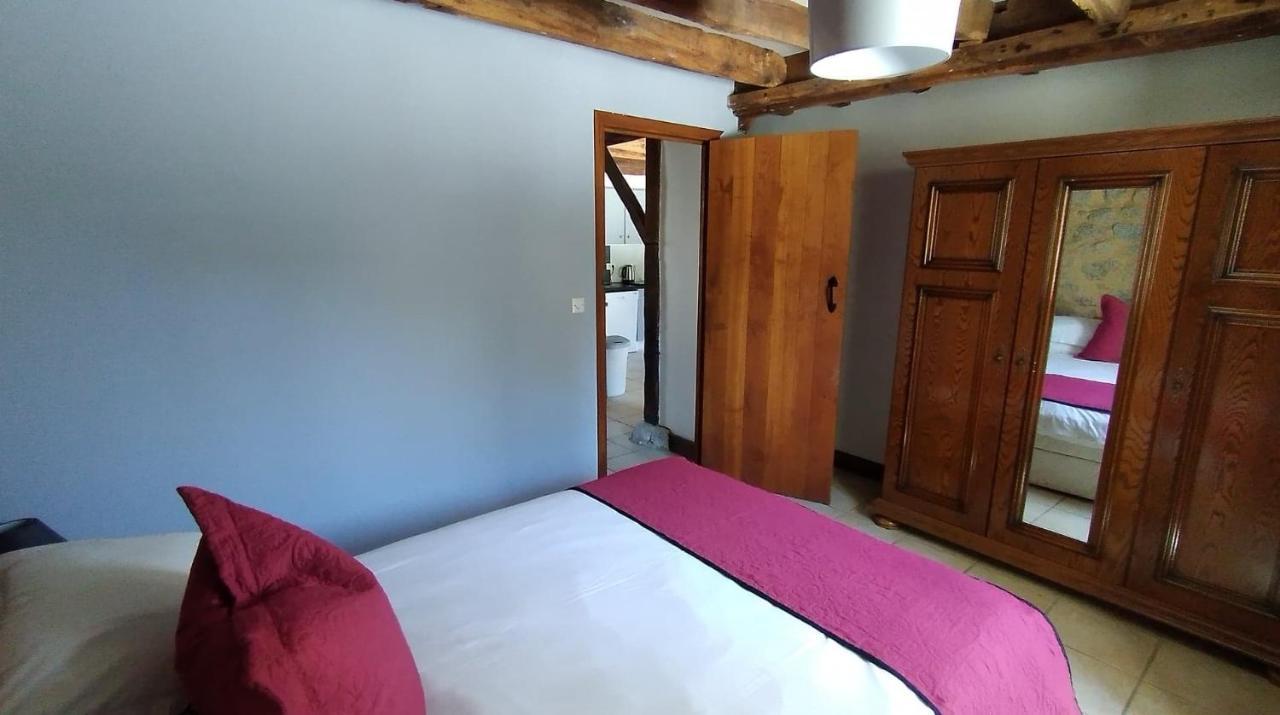 The Railway Cottage - Characterful And Comfortable Holiday Cottage Piegut-Pluviers Luaran gambar